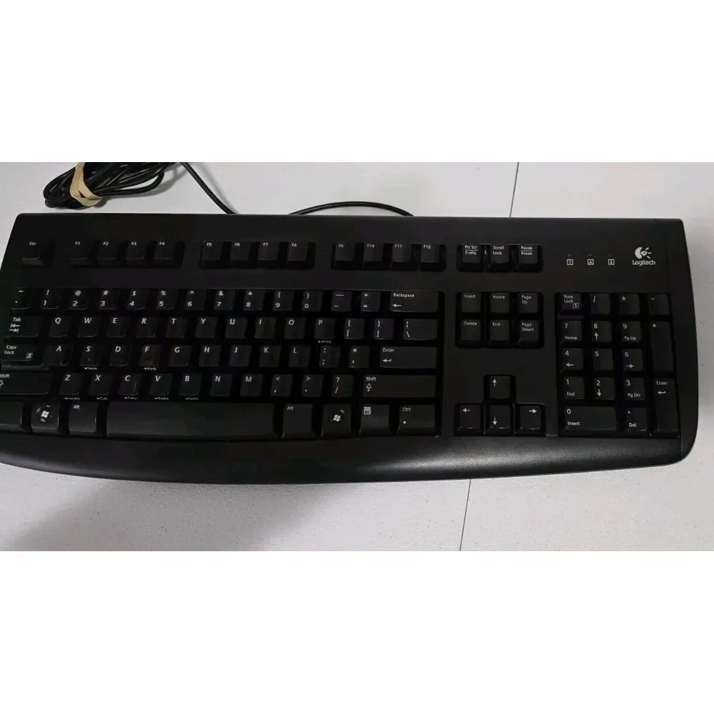 Logitech Deluxe 250 USB Keyboard‎ Black- Tested GOOD
